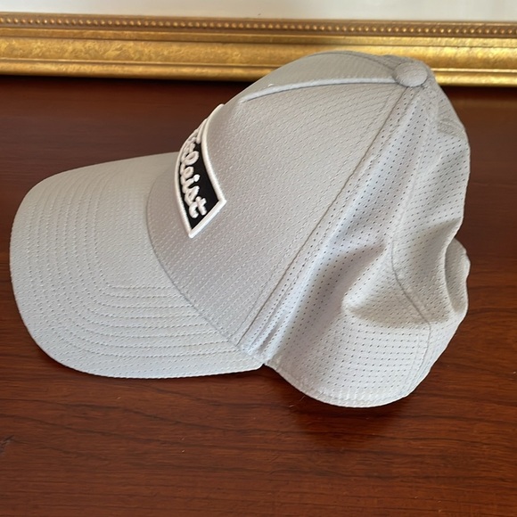 Titleist golf hat - Picture 2 of 4